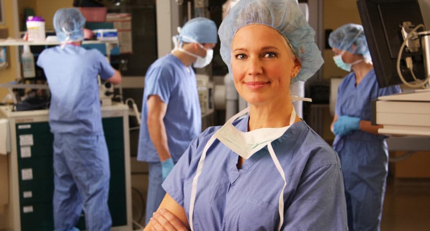 want to pursue a medical assisting career is medical assistant a good career