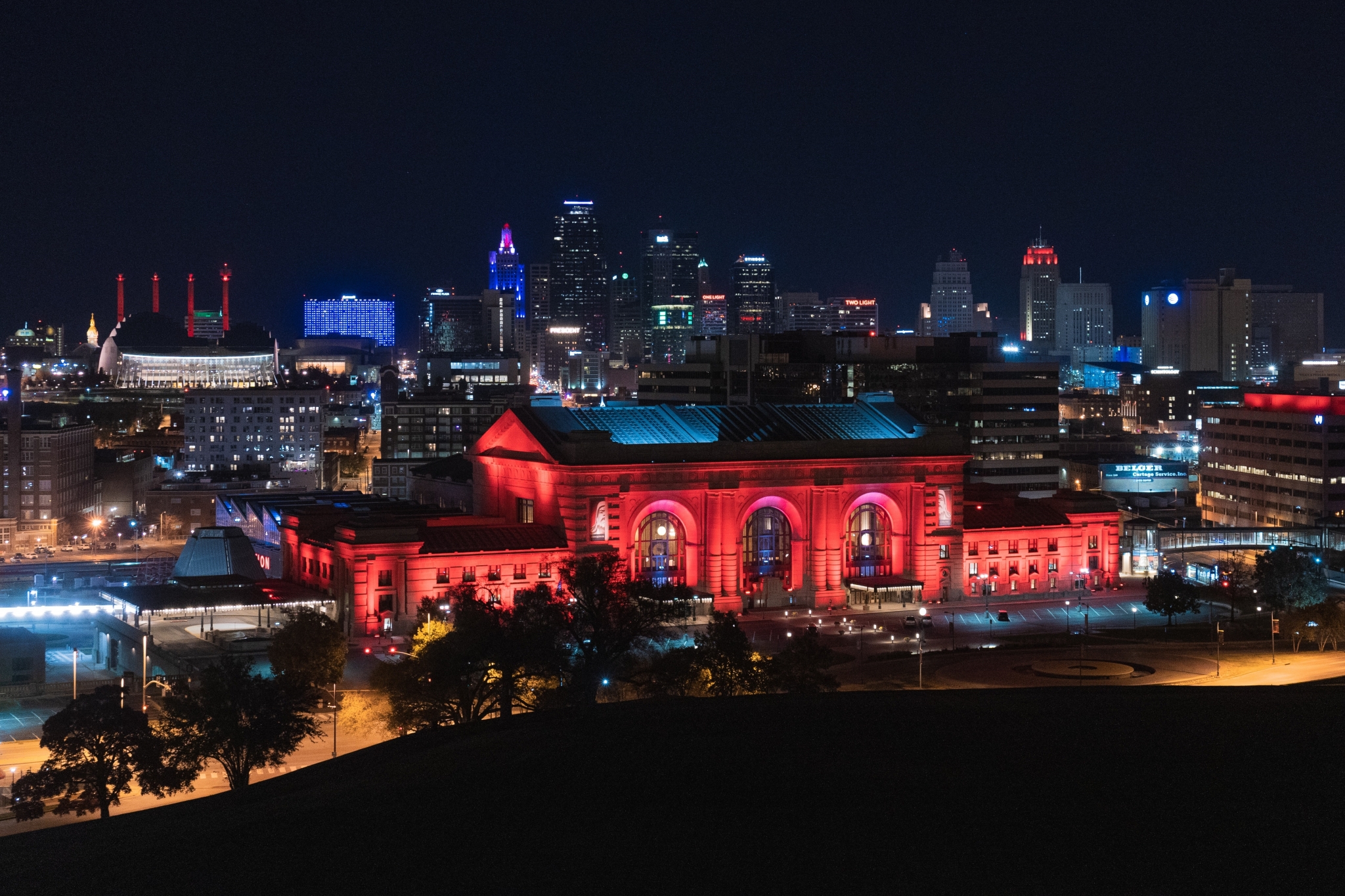 Night view of Kansas City, Missouri