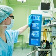 Surgery assistant operating equipment